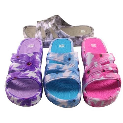 Women's beach flip flops with soft, flexible and light material. Quality and affordable footwear wholesale!